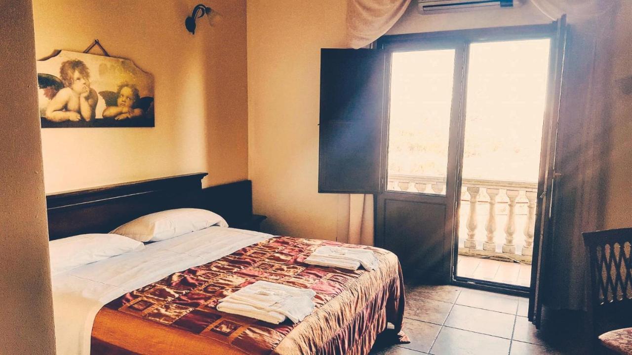 Hotel La Fontanella Serra San Bruno Εξωτερικό φωτογραφία
